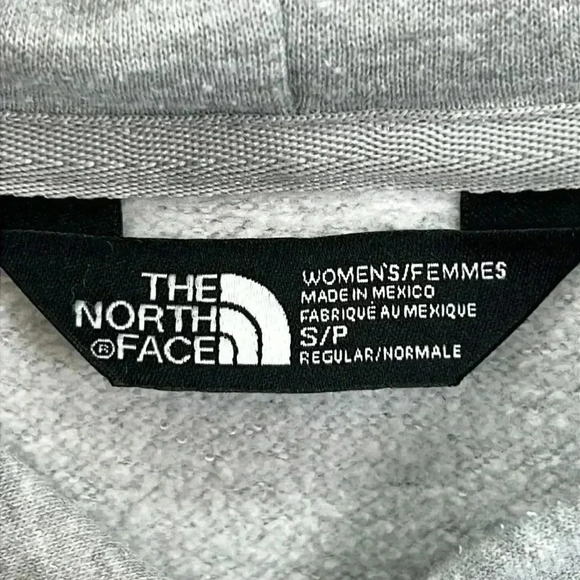 The North Face Women’s Hoodie Sweatshirt Sz Small Gray Cotton/Polyester Graphic - Picture 3 of 11